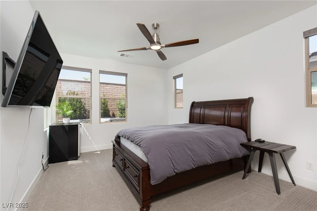 6821 Empire Cliff, North Las Vegas, NV 89084