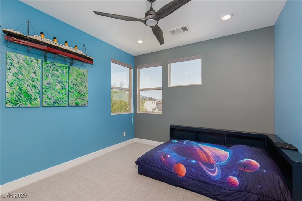 6821 Empire Cliff, North Las Vegas, NV 89084