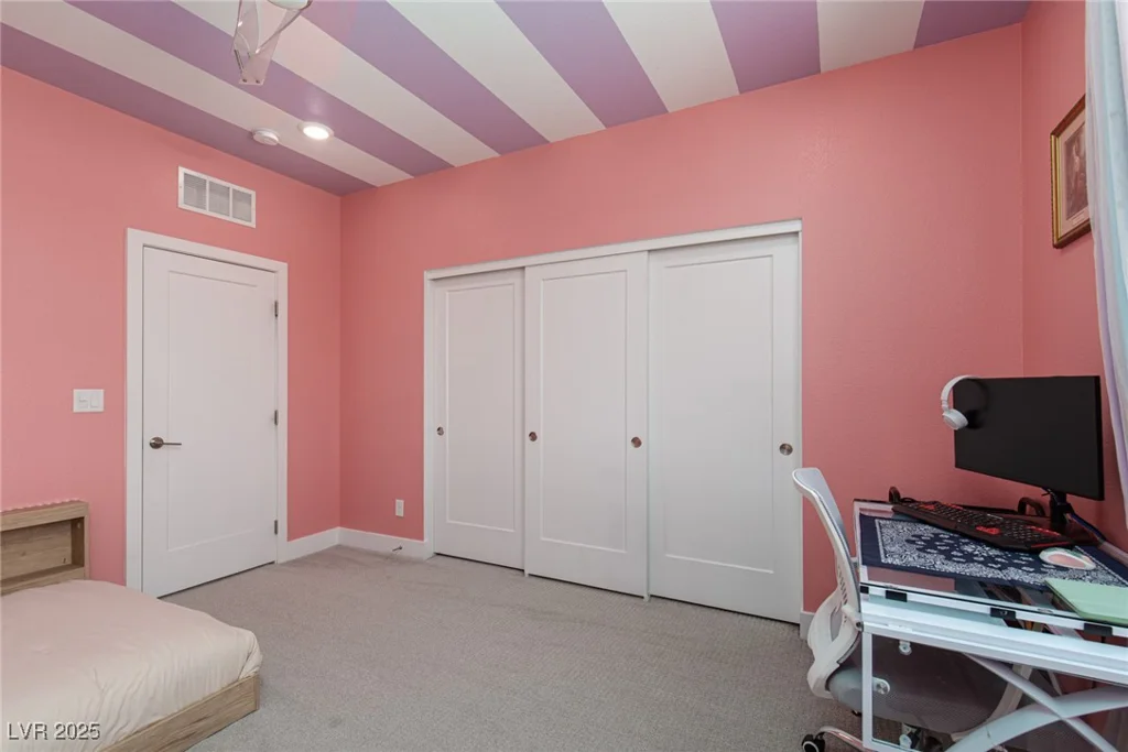 6821 Empire Cliff, North Las Vegas, NV 89084