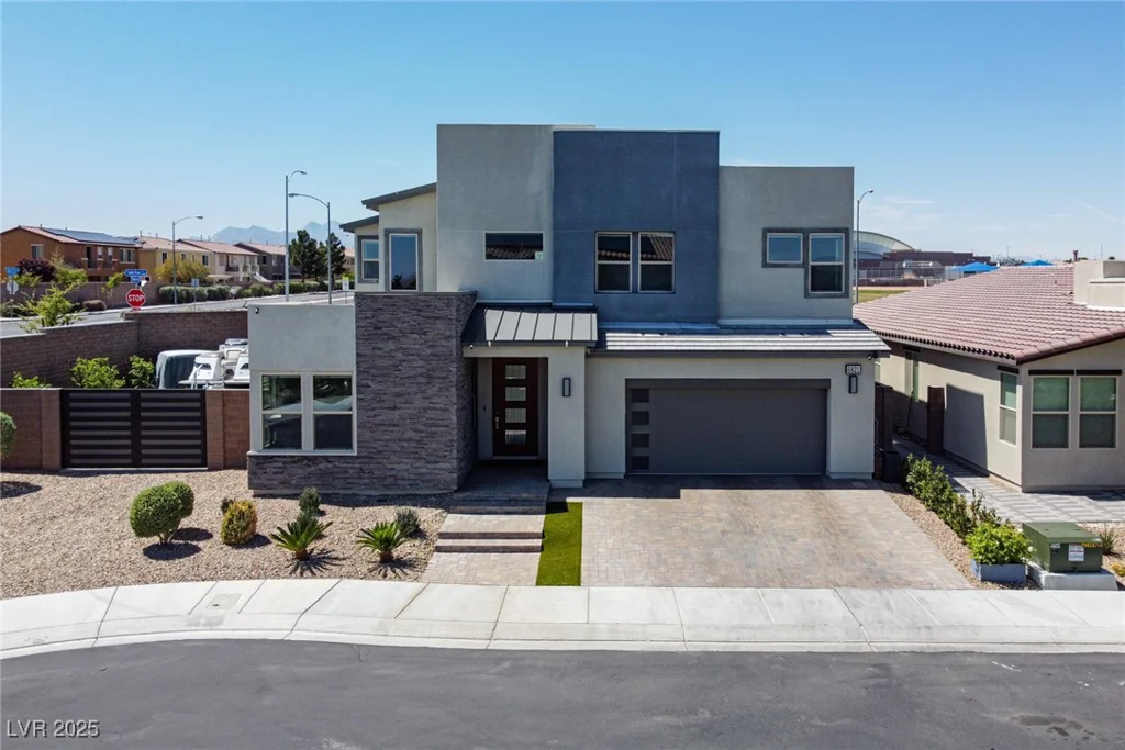 6821 Empire Cliff, North Las Vegas, NV 89084