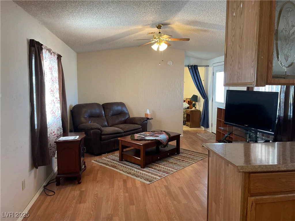 320 Ivy, Pahrump, NV 89048