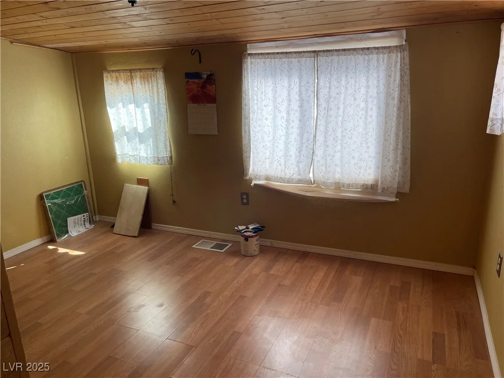 320 Ivy, Pahrump, NV 89048