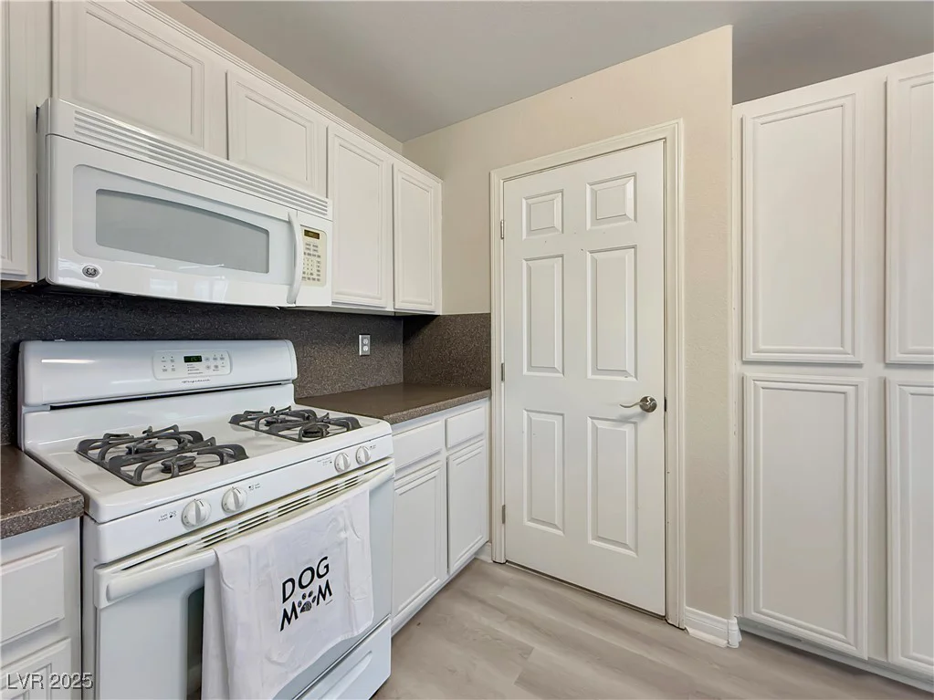 504 Landra, Henderson, NV 89015