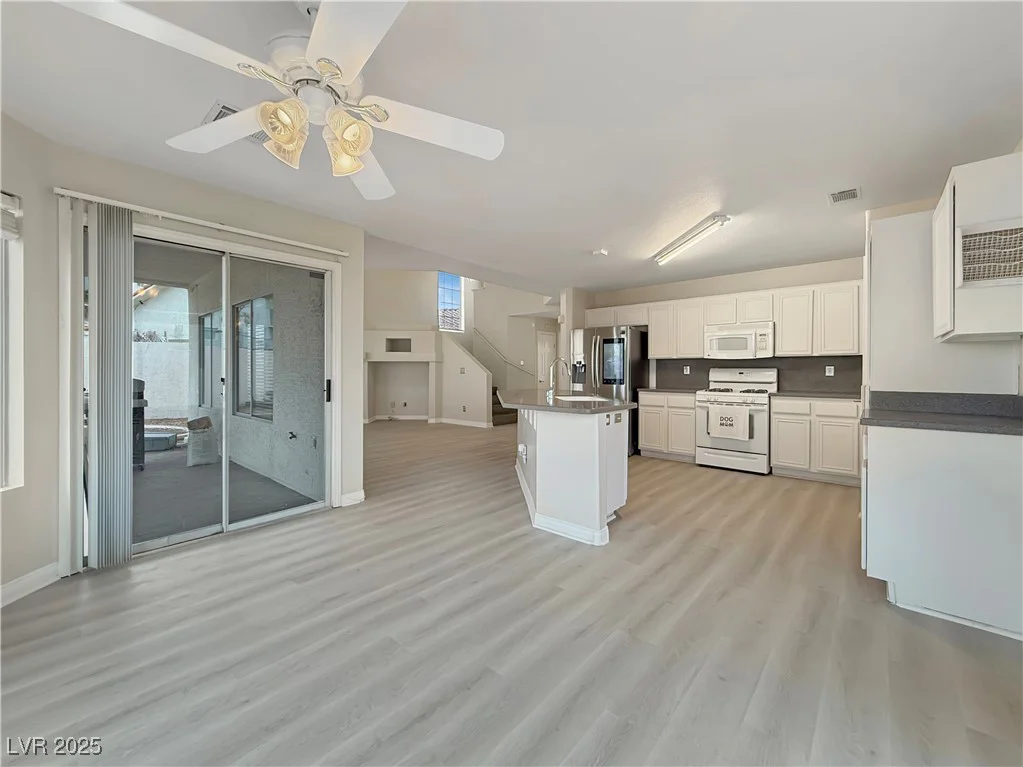 504 Landra, Henderson, NV 89015