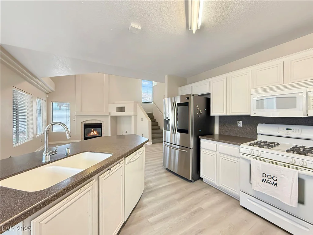 504 Landra, Henderson, NV 89015