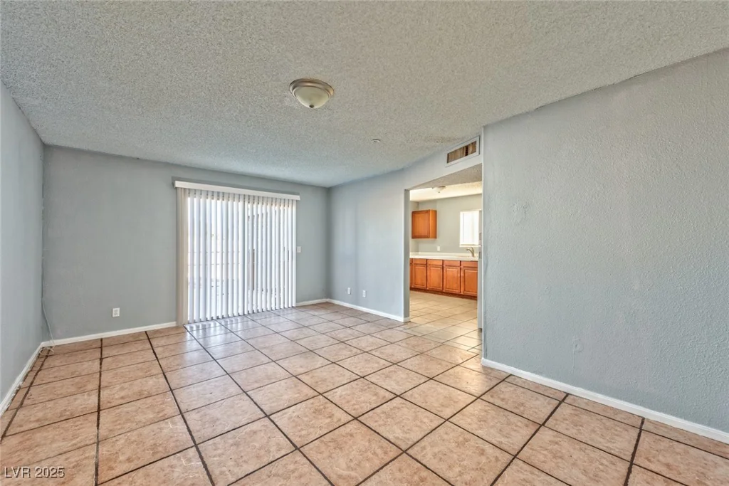 2708 Bello, North Las Vegas, NV 89030