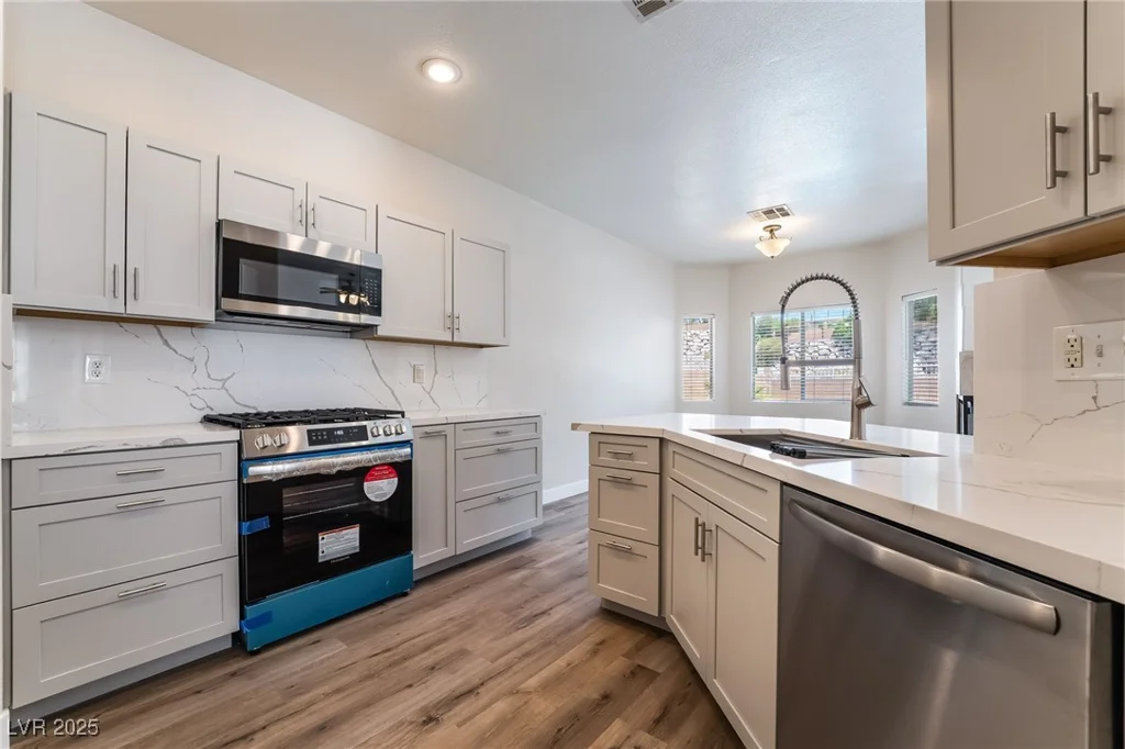 844 Binbrook, Henderson, NV 89052