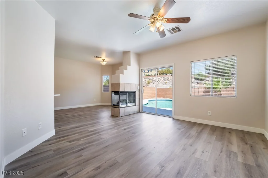 844 Binbrook, Henderson, NV 89052