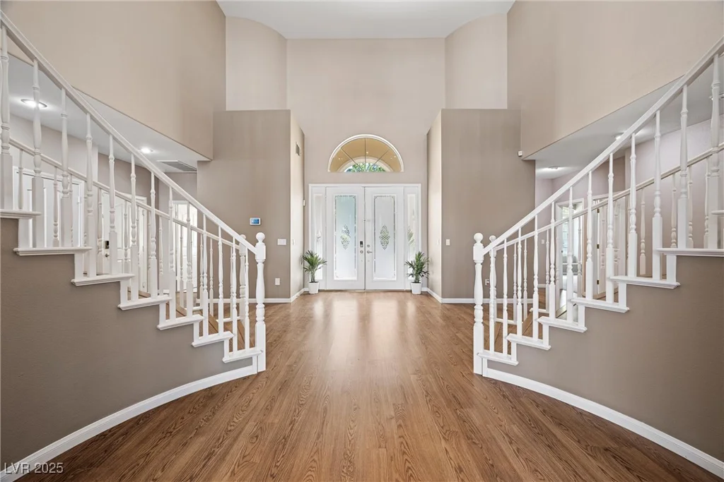7460 Grassy Field, Las Vegas, NV 89131