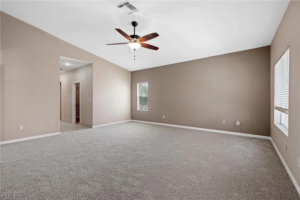 7460 Grassy Field, Las Vegas, NV 89131