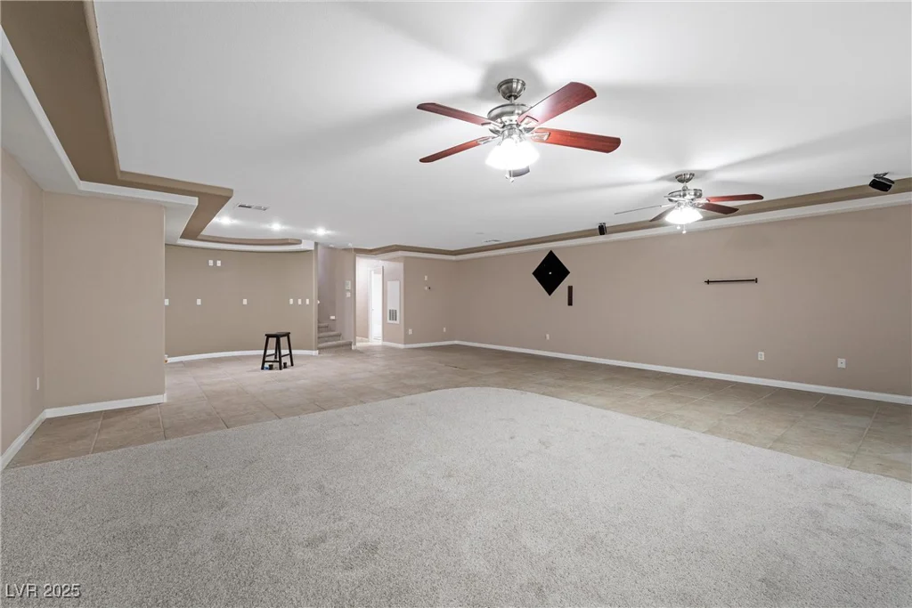 7460 Grassy Field, Las Vegas, NV 89131