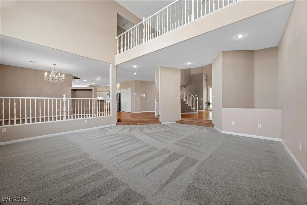 7460 Grassy Field, Las Vegas, NV 89131