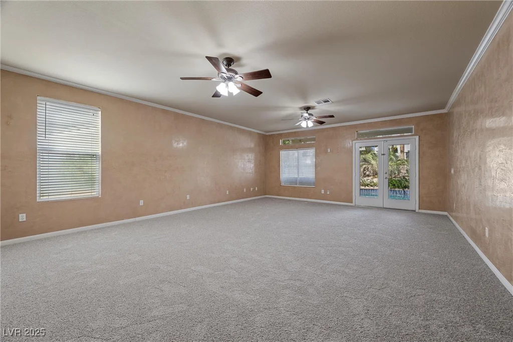 7460 Grassy Field, Las Vegas, NV 89131