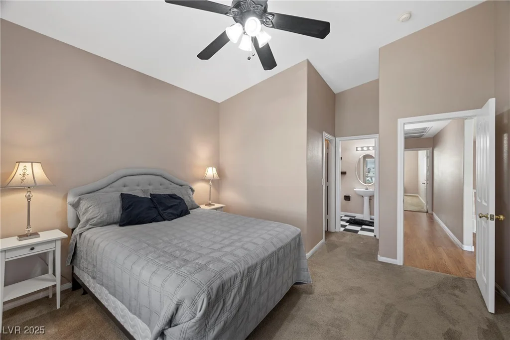 7460 Grassy Field, Las Vegas, NV 89131