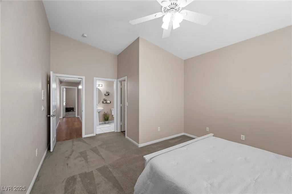 7460 Grassy Field, Las Vegas, NV 89131