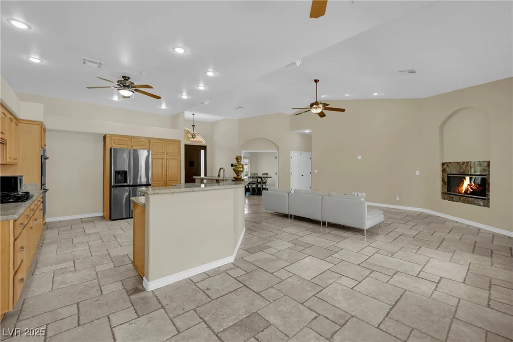 8945 Tenaya, Las Vegas, NV 89113