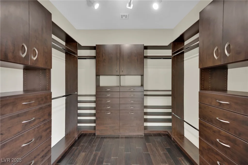 8945 Tenaya, Las Vegas, NV 89113