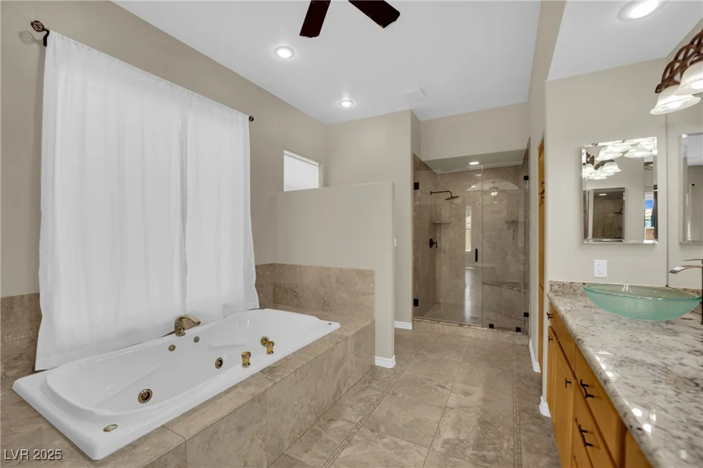 8945 Tenaya, Las Vegas, NV 89113