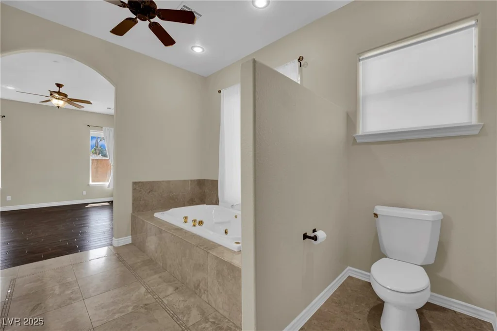 8945 Tenaya, Las Vegas, NV 89113