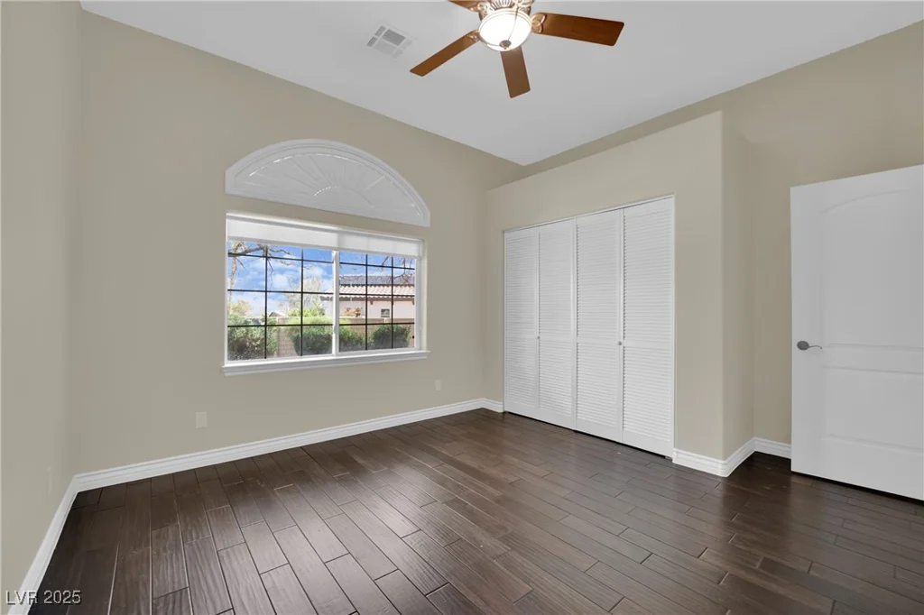8945 Tenaya, Las Vegas, NV 89113