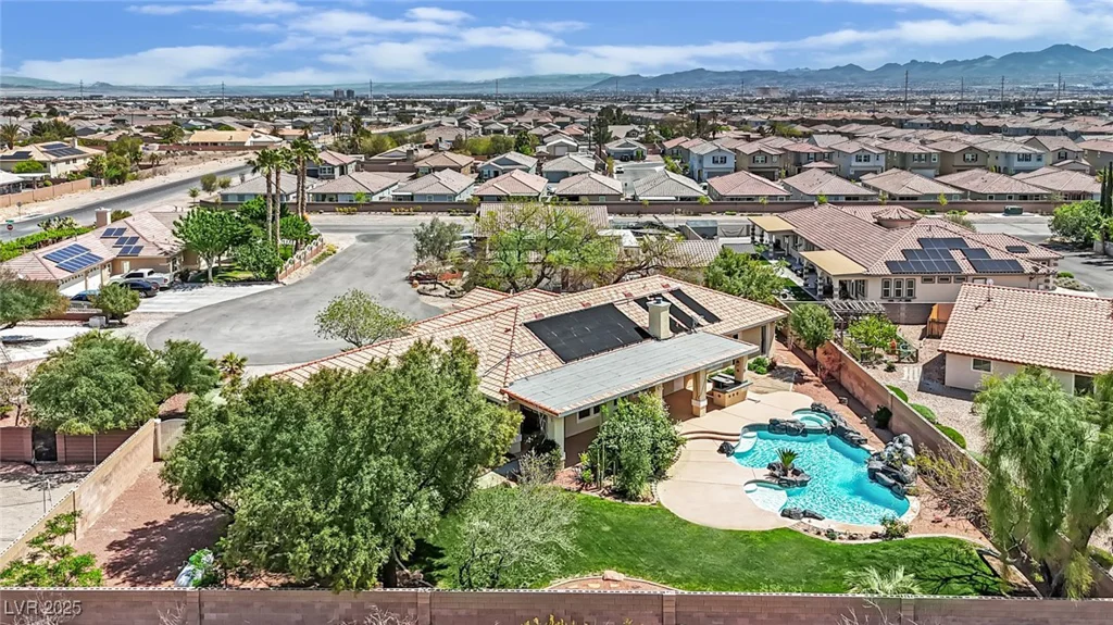 8945 Tenaya, Las Vegas, NV 89113