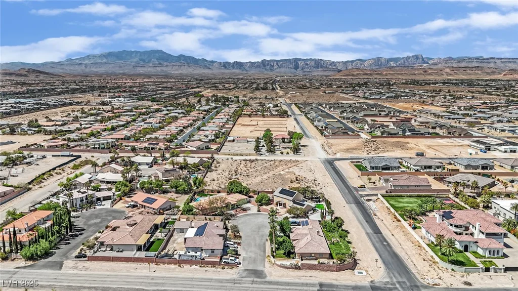8945 Tenaya, Las Vegas, NV 89113