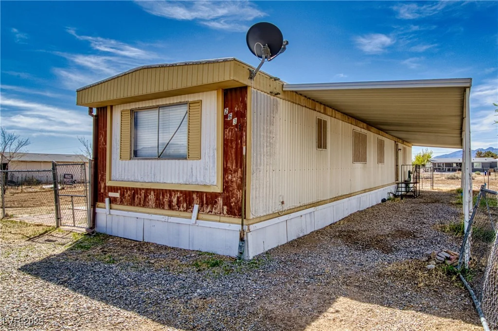 2631 Retread, Pahrump, NV 89048
