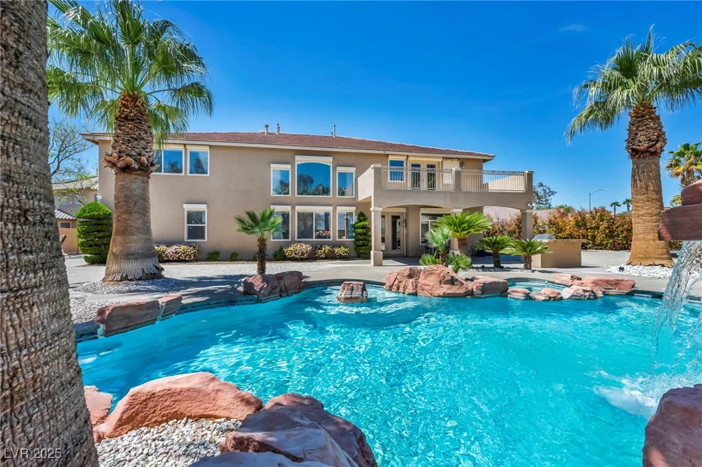 9504 Empire Rock, Las Vegas, NV 89143