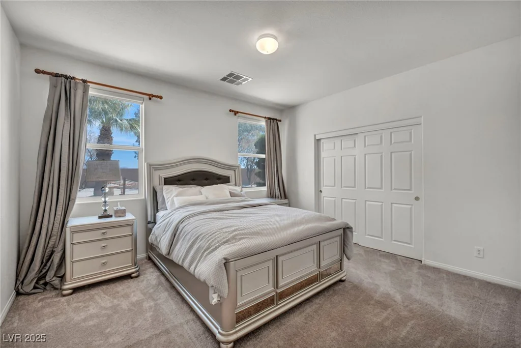 9504 Empire Rock, Las Vegas, NV 89143