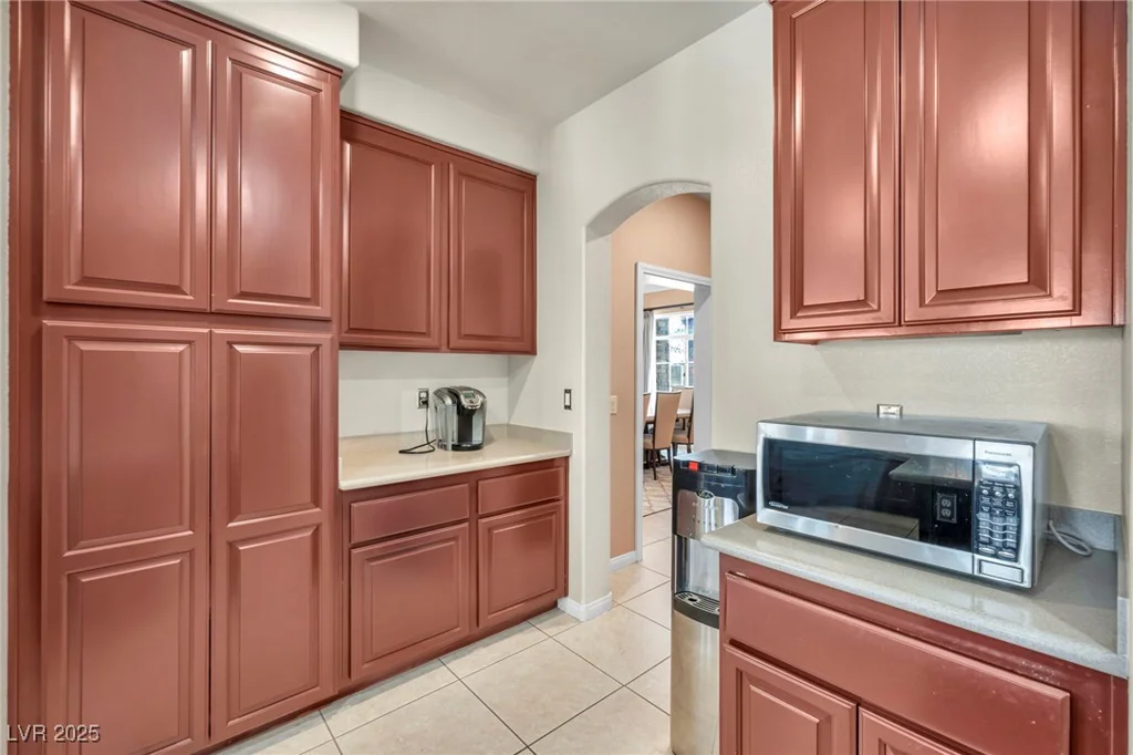 9504 Empire Rock, Las Vegas, NV 89143