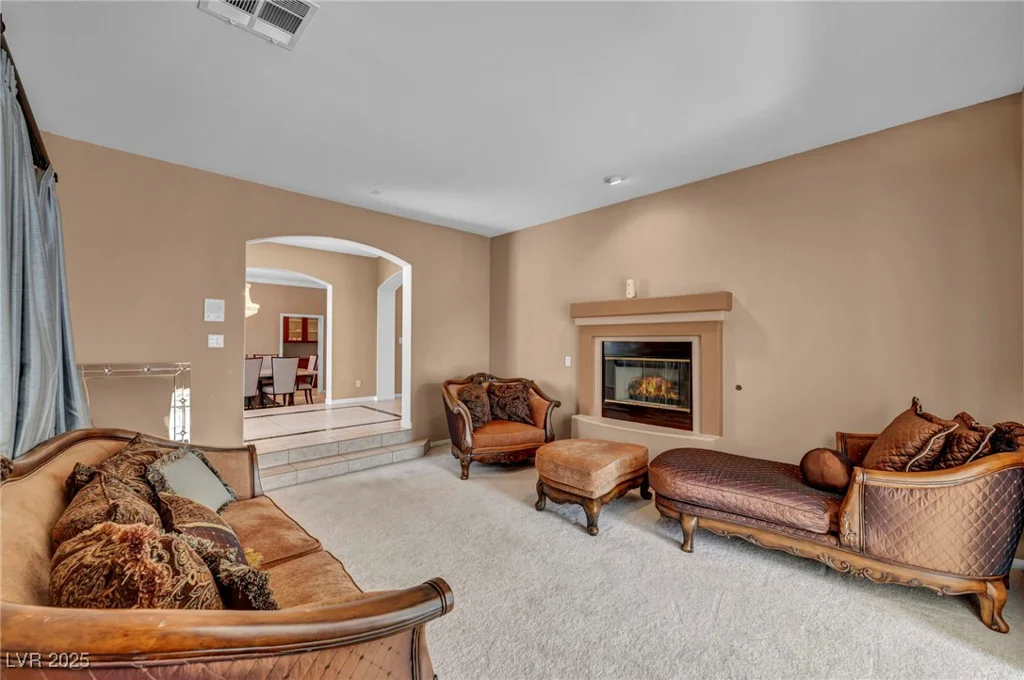 9504 Empire Rock, Las Vegas, NV 89143