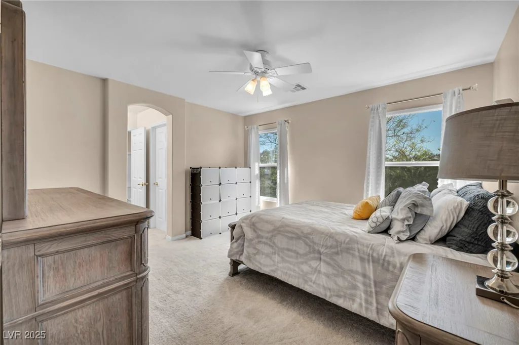 9504 Empire Rock, Las Vegas, NV 89143