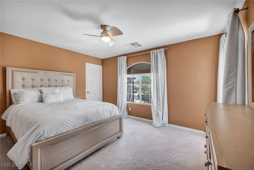 9504 Empire Rock, Las Vegas, NV 89143