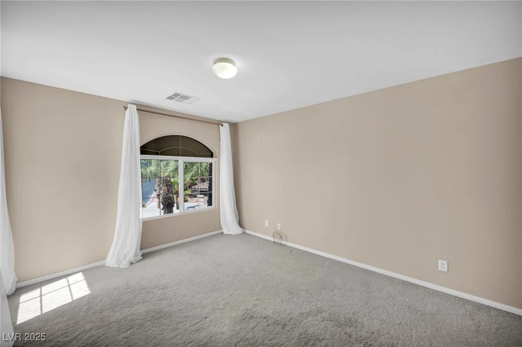 9504 Empire Rock, Las Vegas, NV 89143