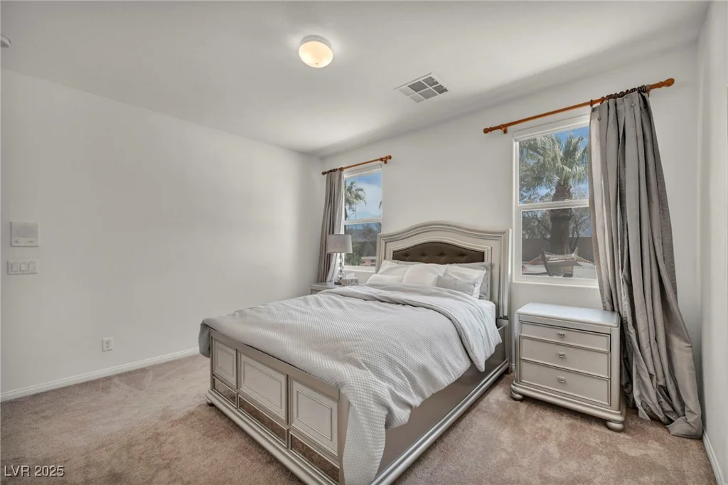 9504 Empire Rock, Las Vegas, NV 89143