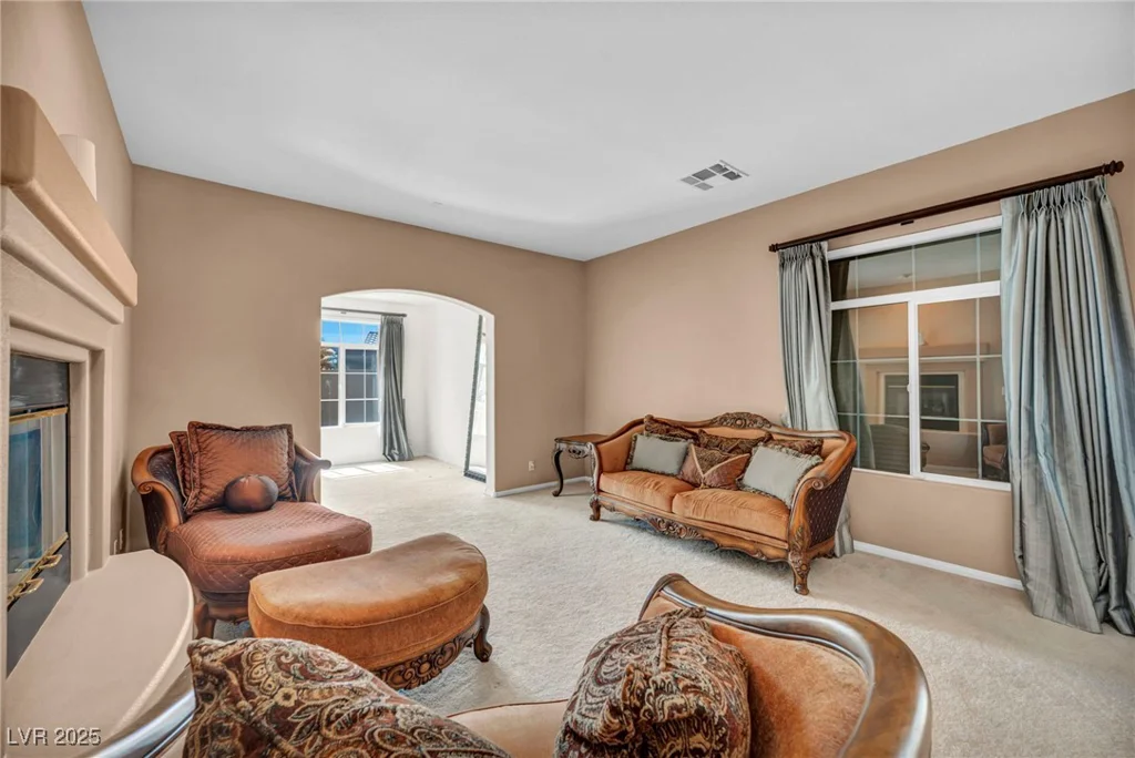 9504 Empire Rock, Las Vegas, NV 89143