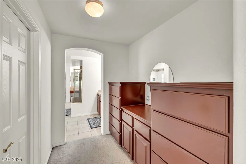 9504 Empire Rock, Las Vegas, NV 89143