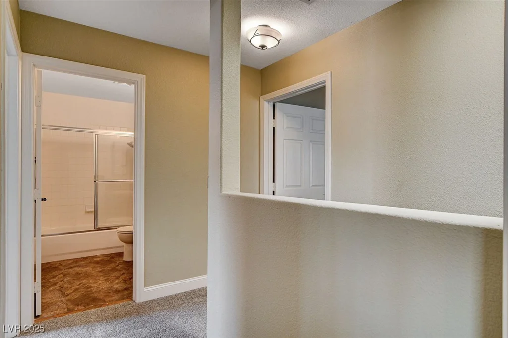 9655 Lame Horse, Las Vegas, NV 89123