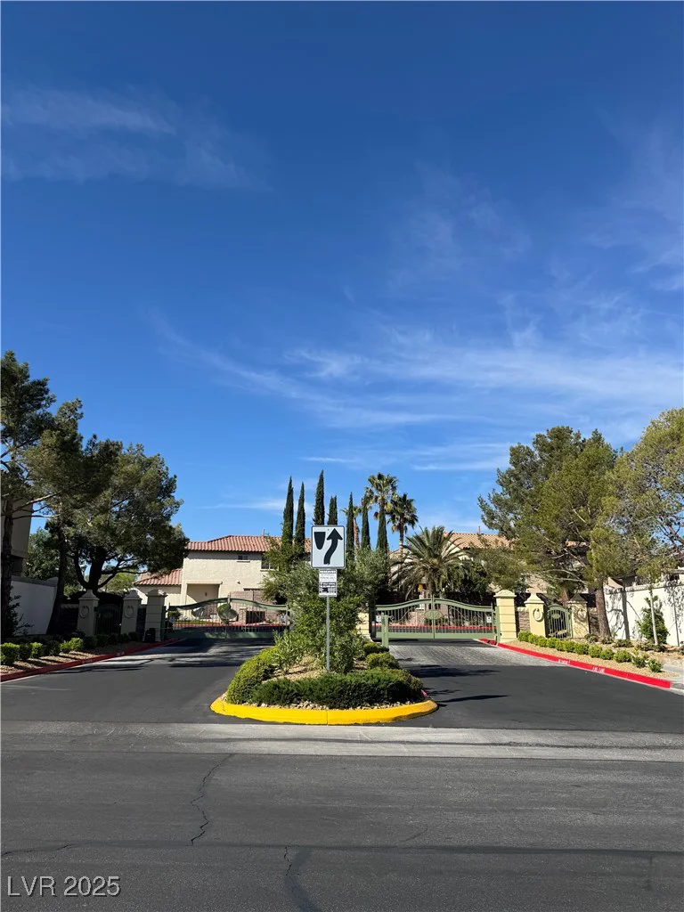 1205 Padre Serra, Las Vegas, NV 89134