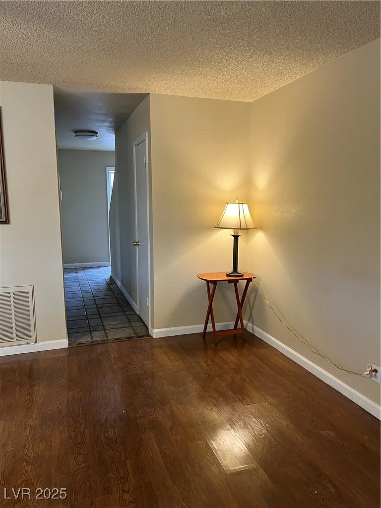 158 Greenbriar Townhouse, Las Vegas, NV 89121