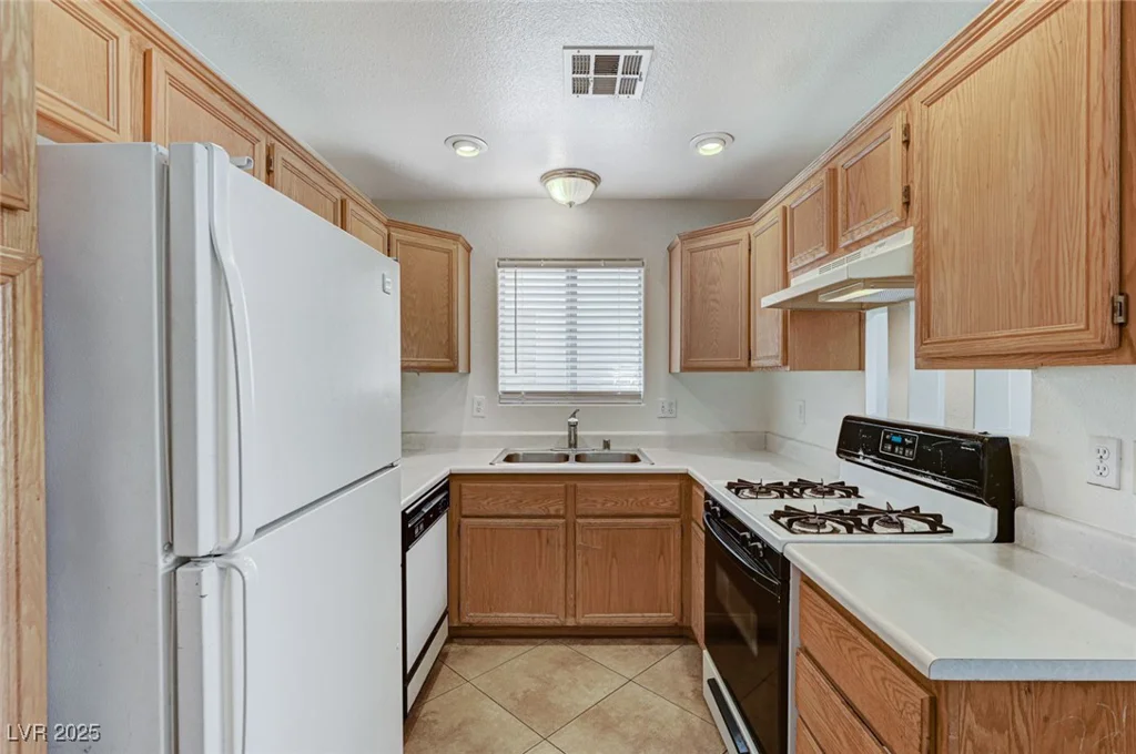 5588 Ness, Las Vegas, NV 89118
