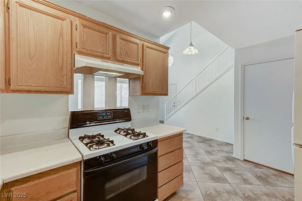 5588 Ness, Las Vegas, NV 89118