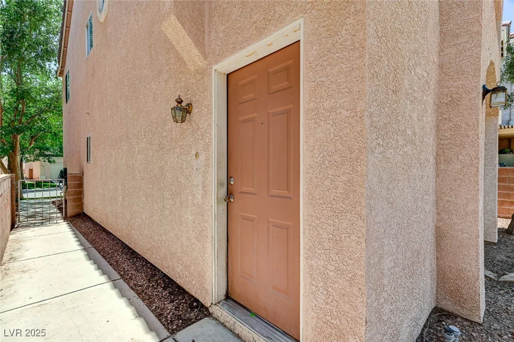 5588 Ness, Las Vegas, NV 89118