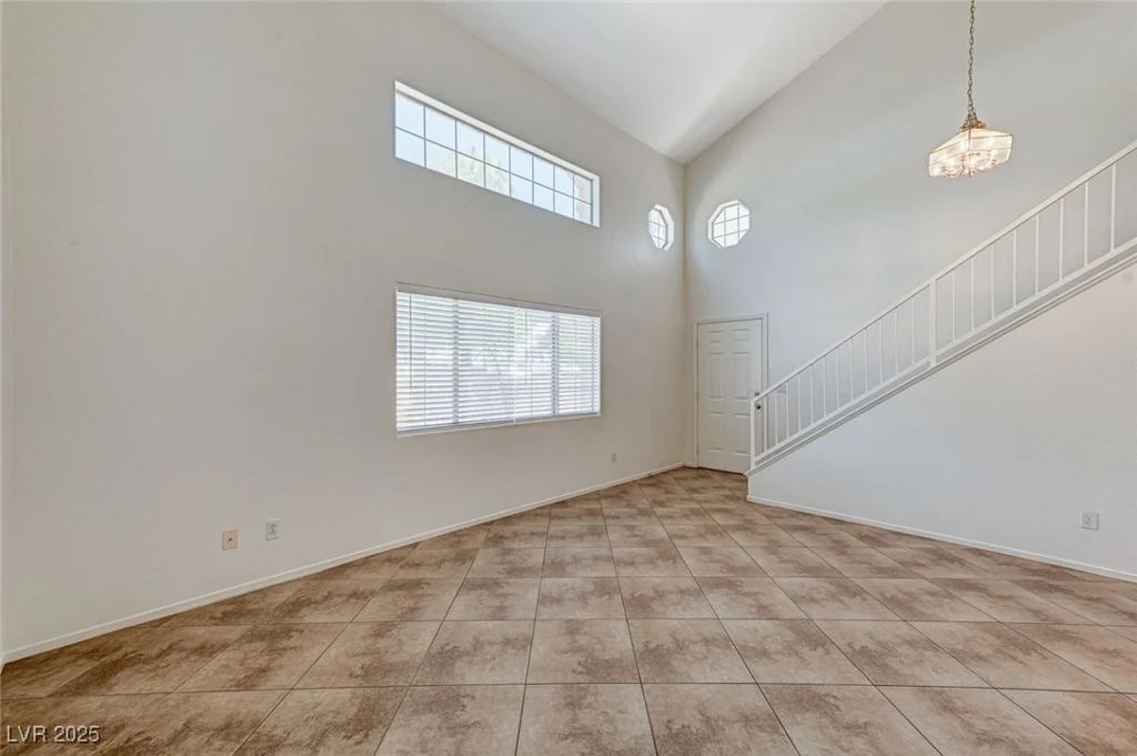 5588 Ness, Las Vegas, NV 89118