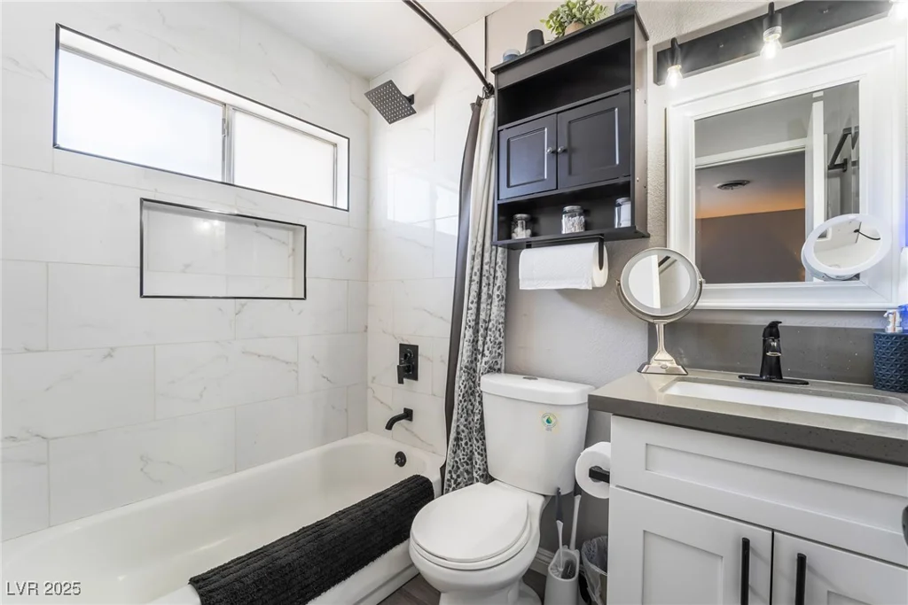 4786 San Rafael, Las Vegas, NV 89120