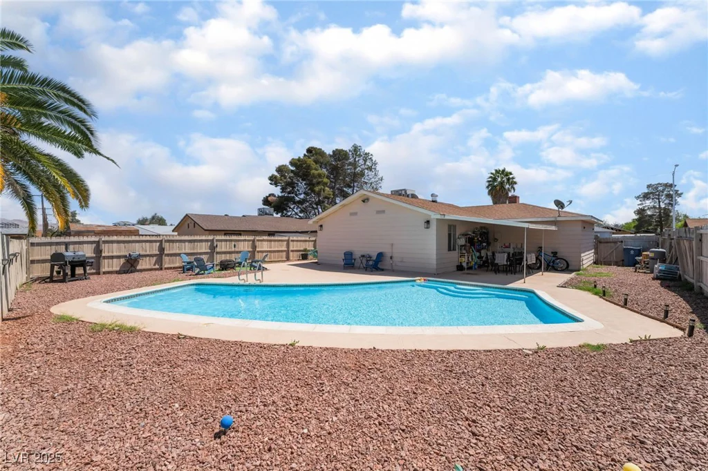 4786 San Rafael, Las Vegas, NV 89120