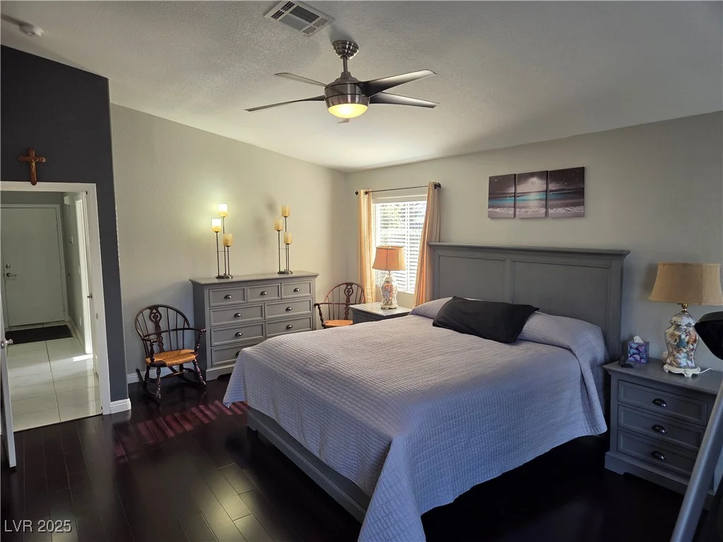 7136 Overhill, Las Vegas, NV 89129