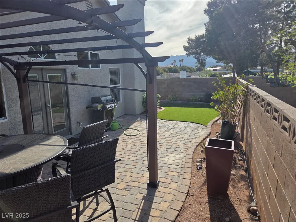 7136 Overhill, Las Vegas, NV 89129