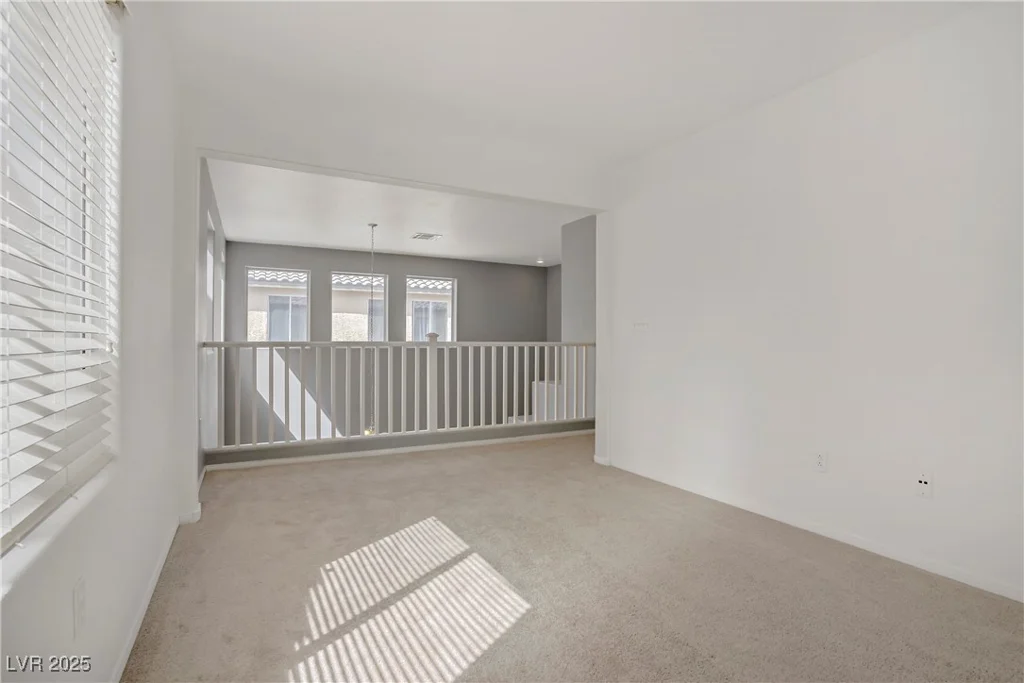 4972 Groveland, Las Vegas, NV 89139