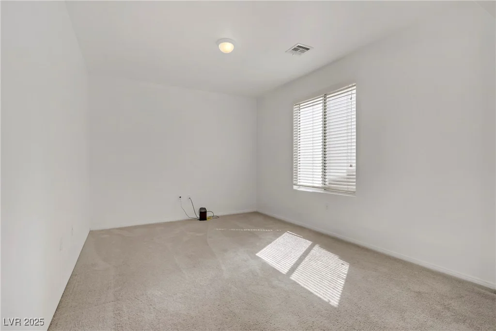 4972 Groveland, Las Vegas, NV 89139